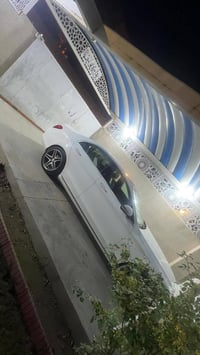 مارسدس C300 سياره جديده رقم اربيل تحويل مباشر  حادثهه بسيط جدا  فقط ال...
