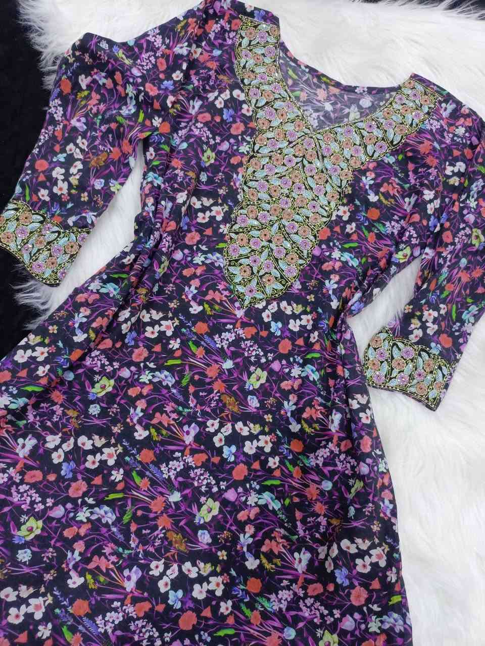 مخور بناتي مال مراهقات السعر ٦ العرض شبرين وكف الطول ٧ اشبار


**إذا كنت صاحب هذا الإعلان وتريد حذفه لأي سبب، رجاءا أرسل رسالة إلى الدعم الفني**