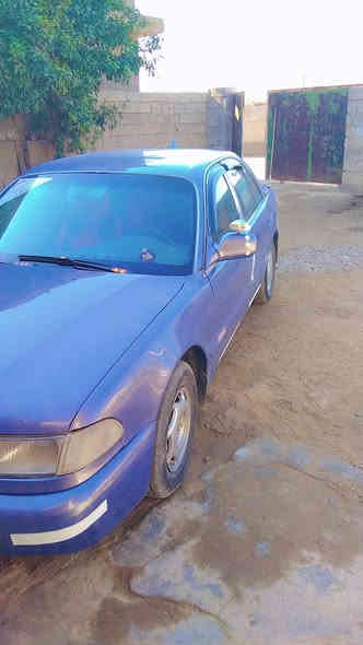 سوناتا للبيع موديل ٩٣ مصبوغه عام جماليه بدون ضربه مكفولة من الكص والاصوليات محرك ٢٠٠٠ مفتوح 
ب٤٠ وبيهه مجال 
***********
