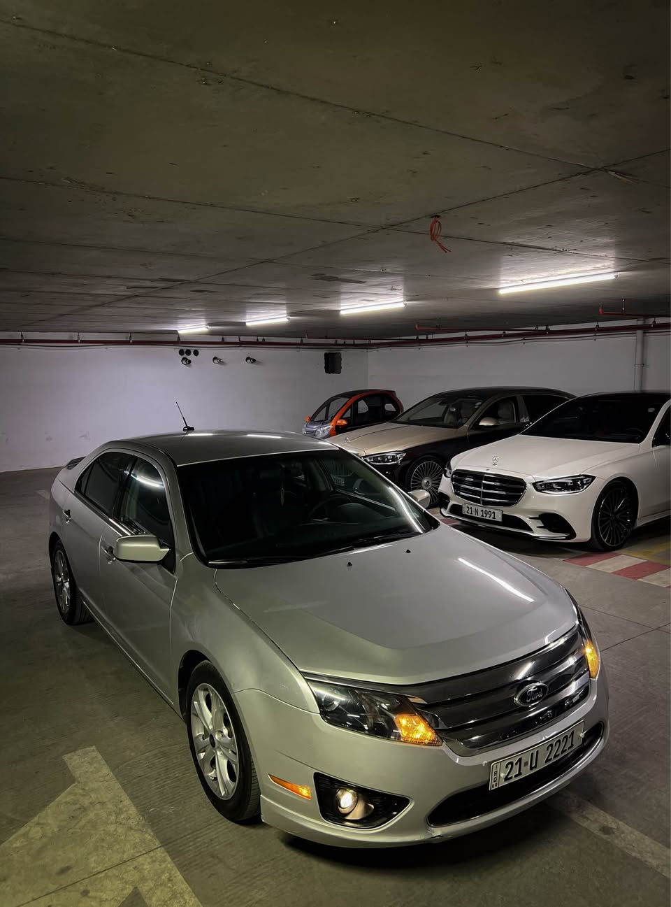 فـۆرد فـیـوژن نـیـڤـا ٢٠١٢
سـفـری ئـێـرەیە ( شـەریـکـەی نـیـڤـا )
بـێ بـۆیـاخ & بـێ سـارد ( تـەنـهـا دوو قـوپـاوی بــچـوکی هـەیـە )
٢٣٠.٠٠٠ کم ڕۆشـتـووە 
مـەکـیـنـە چـوار پـسـتـۆنـی ( ٢.٥ ) مـرغـوب نـەکـراوەتـەوە
( ABS )
لایـتـەکـانی بـۆ گـۆڕاوە بـە ( لـیـد کـەپـس ) کـە زۆر بـە قـوەتـە و هـەم نـزمـە هـەم فـول ( ٢٠٠$ ) پـێ دراوە
چـوار جـام کـارەبـا 
ئـاوێـنـە کـارەبـا
کـوشـنـی سـایـەق کـارەبـا
تـەحـەکـومـاتـی سـەر سـوکـان 
تـەحـدیـد سـورعـە
حـاسـەی دواوە
حـاسـەی تـایـە
دوگـمـەی هـاتـنـە خـوارەوە لـە هـەوراز
دوگـمـەی دژە خـلـیـسـکـان
دوو سـویـچـی بـیـلادی لـەگـەڵـە
بـاڵـی شـەریـکەی پـێـوەیـە
ویـل کـەپـی بـیـلادی - تـایـەی تـازەیە
  تـازە سێرڤـزی عـامی بـۆ کـراوە ( پـێـش و دوای تـازە داگـیـراوە & مـەسفـی - فـیـتـپـەمـپ - پـلاک & هـایـدرۆلـیکـی گـێـڕ ) گـۆڕاوە
هـەزە و بـەڕاد و سـەنـەوی تـاکـو ( ١١ / ٢٠٢٧ ) و ڕەقـەمـی تـازەیـە و ڕەقـەم سـلـێـمـانـیـە
بـە شـەرتـی گـێـڕ و مـەکـیـنـە و کـارەبـای و تـەحـویـل و غـەرامـە
نـرخـی :٩٩$ مـعـامـەلـەیـەکـی بـرایـانە
شـوێـن : سلـێـمـانـی
0771 895 1000
0751 120 3889 السليمانية, العراق
