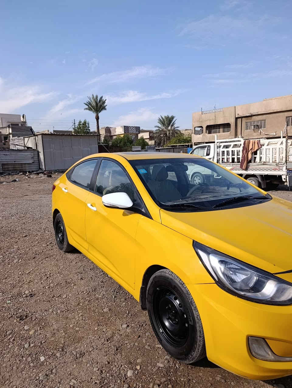 سلام عليكم سياره البيع اكسين مديل 2012 خليجي سياره نضيفه مكاني بغداد البياع رقمي*********** الاستفسار السعر88 وبيه مجال
