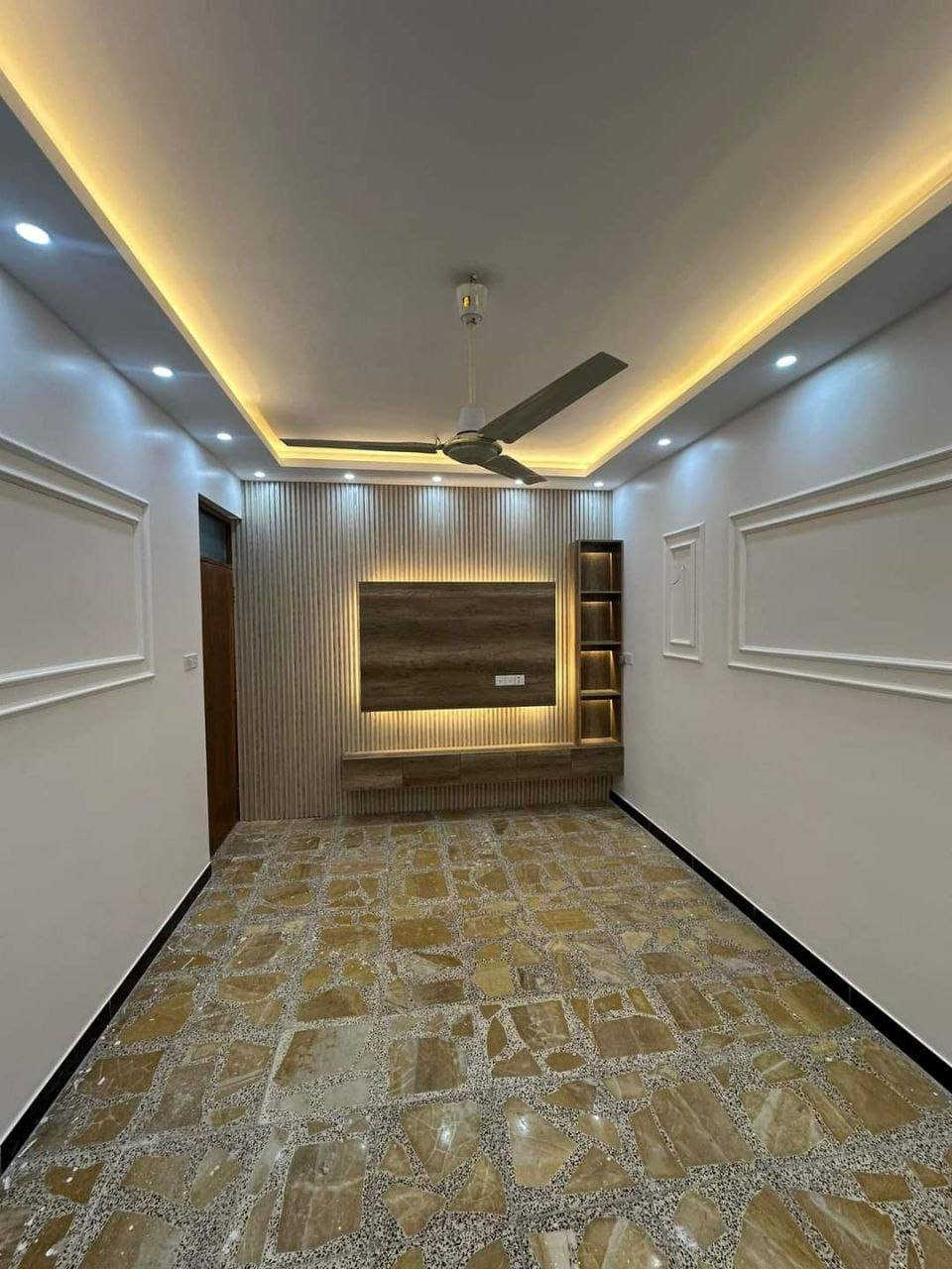 سلام عليكم عمل ديكورات جبس بورد سقوف ثانويه تغليف جدران بديل الرخام بديل الخشب بديل لشيبورد  بلقصد ولنقد اي استفسار يرجو مراسلت الصفحه او الاتصال عل رقم او واتساب ***********
