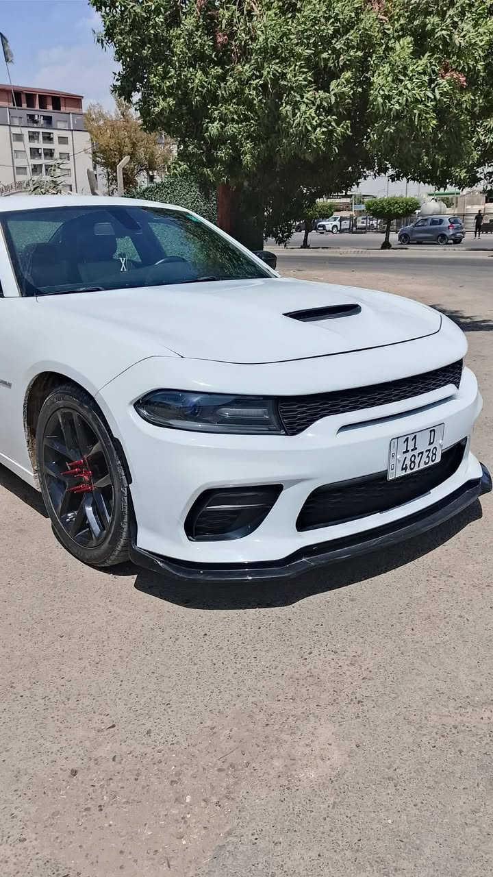 جارجر موديل 18 بدون إرباك
محرك 5700
حادث خلفي جاملغ وشويه بل قبق جنطه 
بجم مكفول 
كير محرك كفاله ولا مفتوح برغي منهن 
بيه كزوز طرب يخبل 
بسمي تحويل مباشر 
السعر 177
سياره جديده ونصبته احلا من صور 
الاتصال ***********
