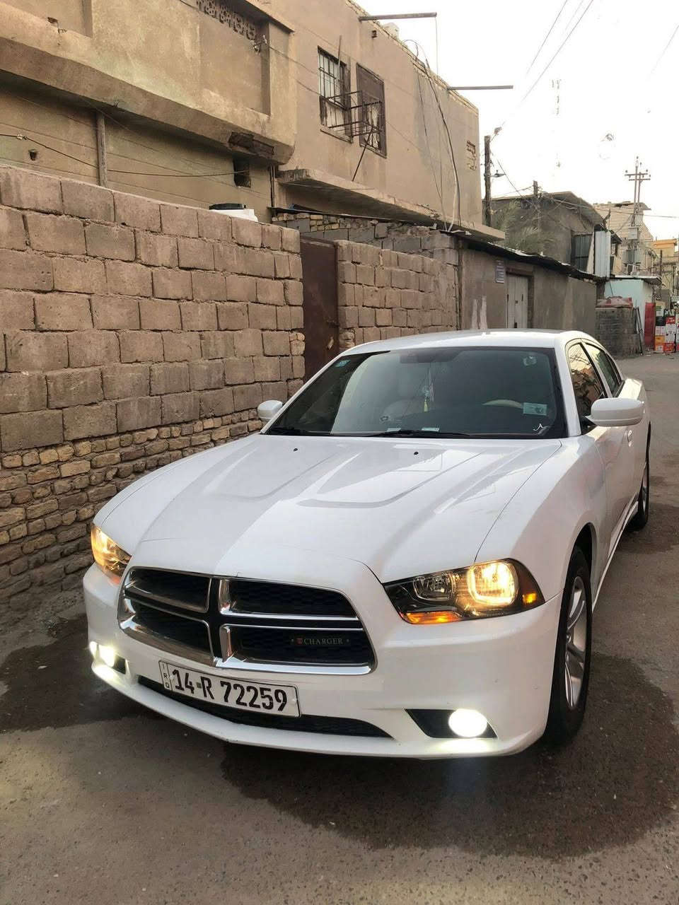 جارجر ١٤ كندي
دواخل عسلي
السيارة كفالة
السيارة بسمي 
السياره جاهزه
 السعر ١٧٥ بي مجال للشراي
***********
