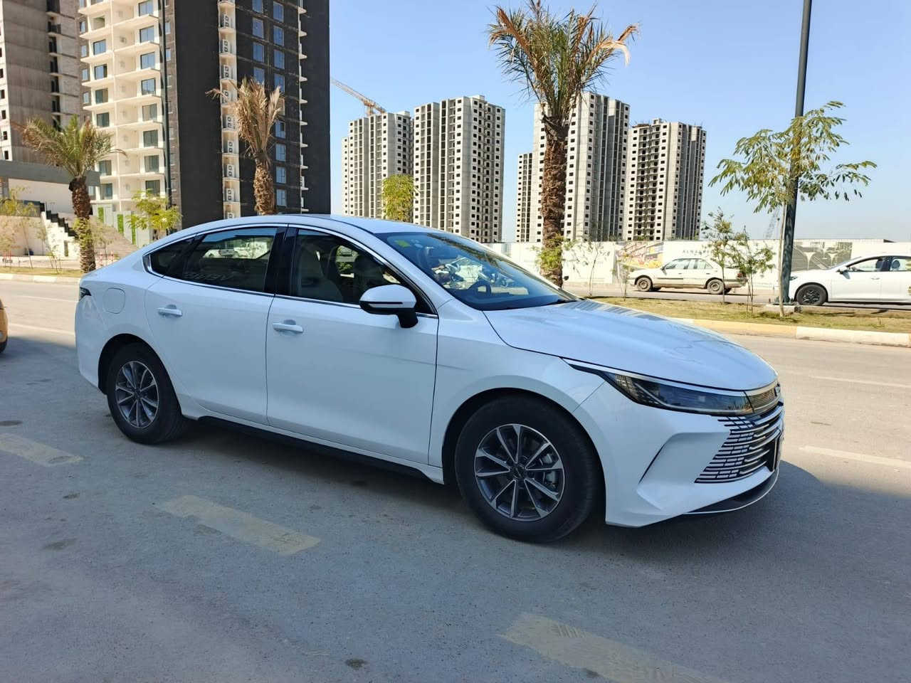 السلام عليكم بي واي دي دستروير 2025 مكفوله من الضربه والصبغ والبارد 
رقم بغداد 
السياره بحاله الزيرو كل غراضها كامله
ماشيه 5 الف
السعر 18،500 عراقي
***********

***********
