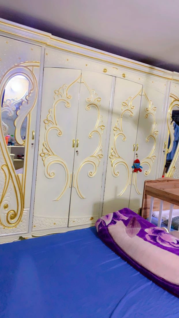 سلام عليكم غرفة النوم للبيع ***********
