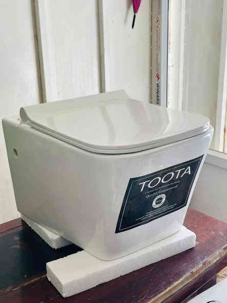 إلى وكلائنا في العراق وصول لدينا مغاسل ابيض درجه اولى اسعار تنافسيه اصحاب شركات ومجمعات ***********
