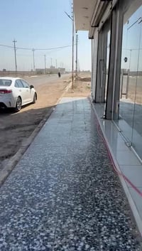 بيع مستعجل قطعة للبيع المساحه 2700متر  عل شارع تجاري ركن   قيناص الواج...