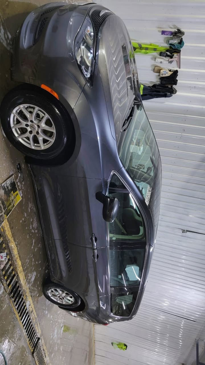 السلام عليكم فيوجر للبيع ٢٠٢٢ رقم اربيل بسمي 
محرك ٣٦٠٠ موصفات تحكم ستيرن بيبان كلهه كهرباء كشنات هيتر ستيرن هيتر سياره كلش جديده وماناقصهه كلشي والسونار مرفق ويا الصور بيجم كبس حادثهه باب خلفي وربع الجاملغ وبيهه صبغ كلير من امريكا باب السلايت والصدر سياره مابيهه اي ايرباك ولا ضوه مشتغل بلدشبول وهذا رقمي ***********
