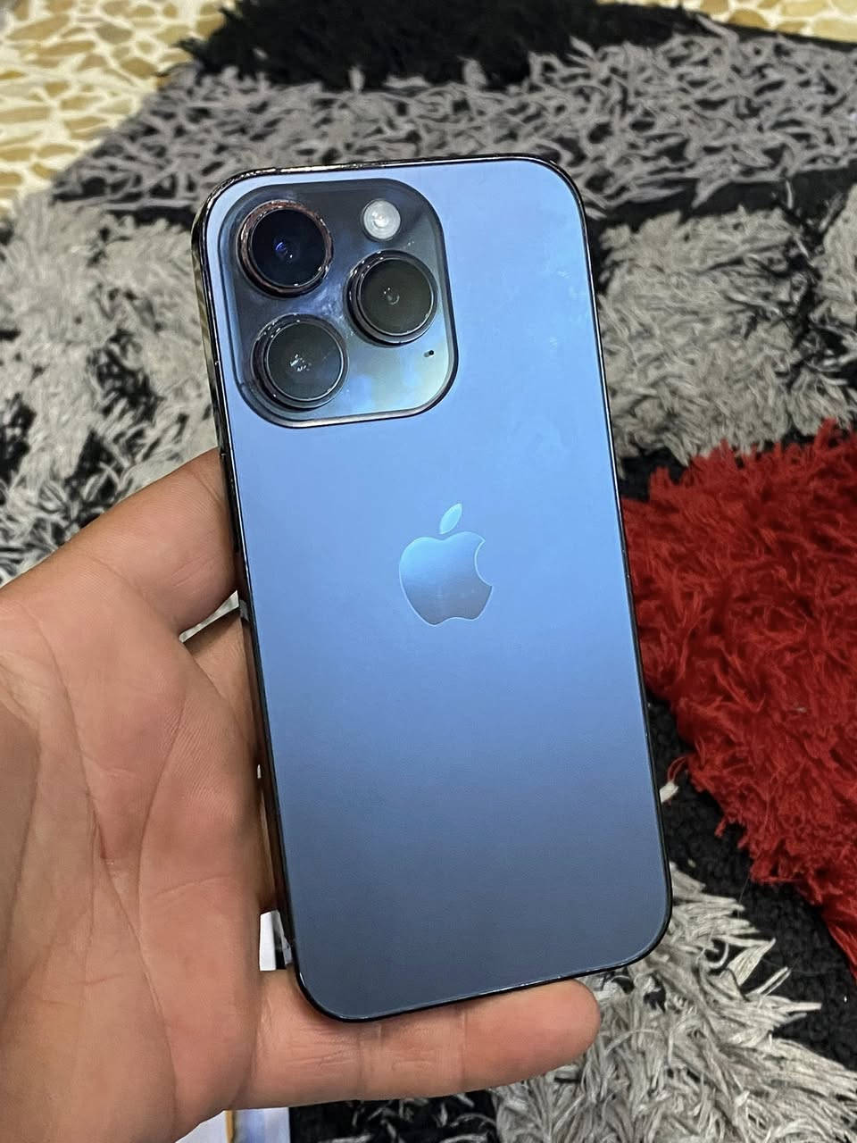 ايفون ١٤ برو فقط
١٢٨ دبل سيم 
بطاريه ١٠٠ مصعده 
وشاشه مبدله فيس ايدي شغال
ماتقره بل اعدادات ولا قطعه مستبدله 
سعره٤٢٥ بي مجال حك جيتك 
***********
