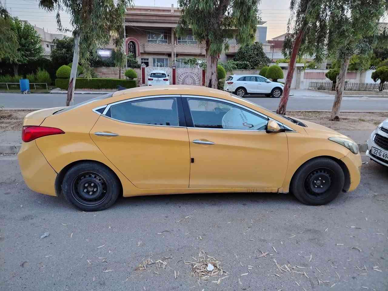 هونداي افانتي امضلع ٢٠١٢ تكسي رقم بغداد دولي چامات كهرب مري شفط محرك 1600 جي  دي اي للاستفسار الاتصال على الرقم ***********
