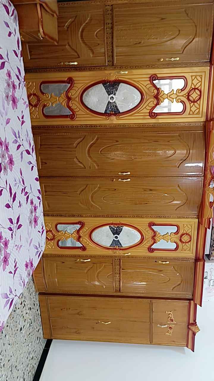 مكلف بنشر 
غرفه عراقيه البيع جديدة سعر 900 الف بكاني بغداد مدينت الصدر  ممتوفر عل فيس الحد راسلني موجد واتساب‎0771 324 0914 بغداد, العراق
