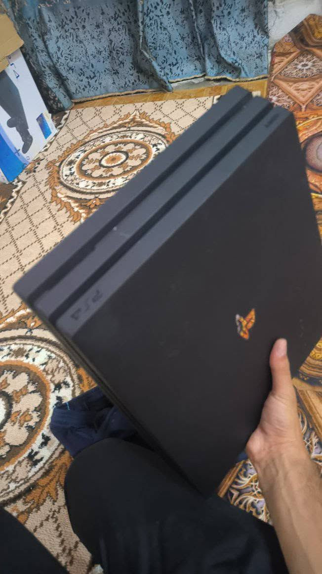 بلي ستيشن فور برو مهكر نضام 9 واحد تيرا لوك ستكير ياباني شرط الفحص ومكفول وياه جويستكين قفل 350قفل قفل مايعجبك لاتعلق ولاتراسل رجاء من حله وعندي توصيل


**إذا كنت صاحب هذا الإعلان وتريد حذفه لأي سبب، رجاءا أرسل رسالة إلى الدعم الفني**