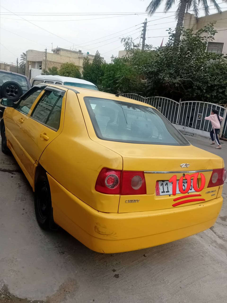 السلام عليكم شيري كوين 2010 مكينه كير تخم تاير صدر كله نضيف تبريد عاطل تتفئه شغاله بيه طخات كلش بصيطه بدون صبغ السياره دوشمه جديده تاب كامره سنتر لك كله منضومه زنون شغال السياره متعوب عليه مكاني بغداد حي العامل 32 وبيه مجال رقم الهاتف *********** ابوموسى
