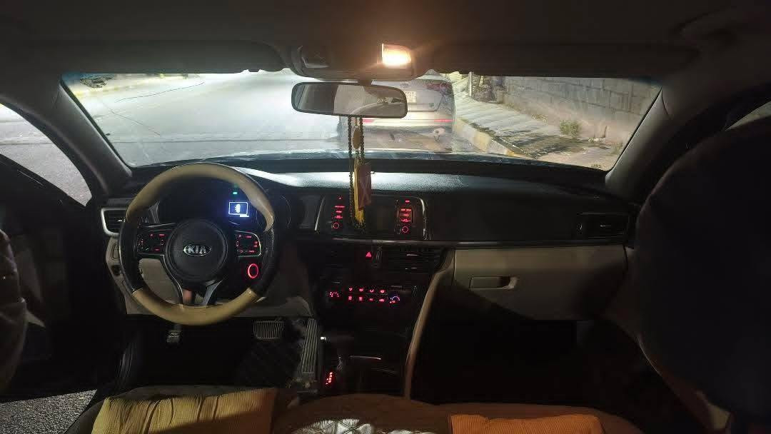 كيا اوبتيما وارد امريكي ثلاث قطع صبغ بدون دواخل السياره جاهزه من كلشي محرك 2400السعر 135ورقه العنوان الفلوجه ***********
