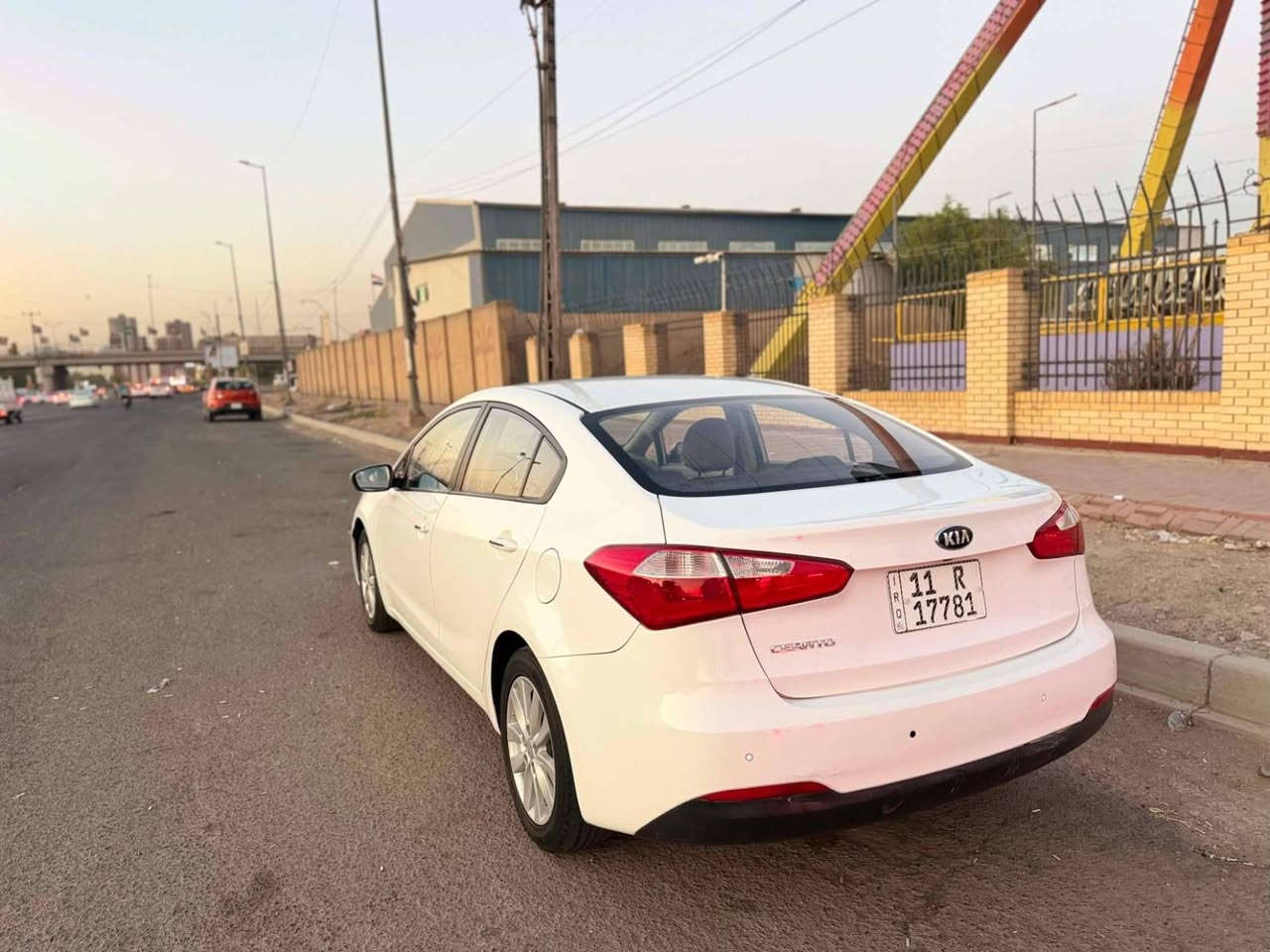 سيراتو خليجي موديل ١٧مكفوله كفاله عامه السعر ١٢٣ مكان سياره بغدادسيديه ***********مكينه ٢٠٠٠دوش بغداد, العراق
