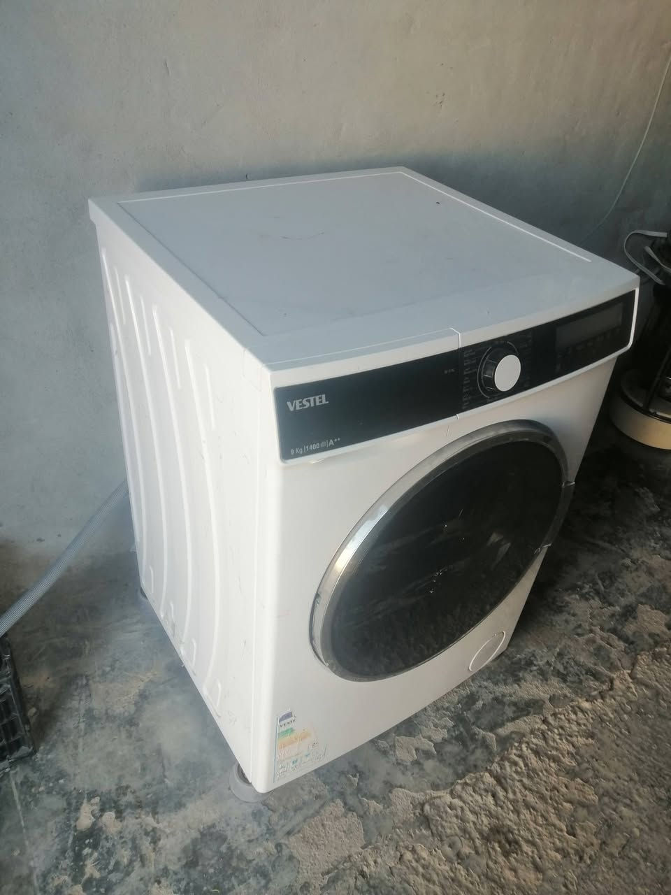 غسالة وضع شركة للبيع و نظيف شغل تقريبن  5 شهر عنوان مخيم كبرتو تابع دهوك رقم واتساب *********** محل بيوار شنكالي رقم واتساب *********** توصيل مجاني دهوك سنجار فقط سعر 275الف ومجال
