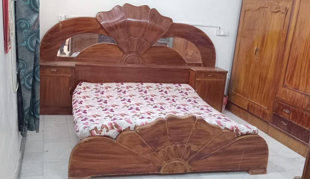 غرفه نجاره للبيع سعر 700 وبيه مجال مكان مركز الحله للاتصال 
783 145 1384


**إذا كنت صاحب هذا الإعلان وتريد حذفه لأي سبب، رجاءا أرسل رسالة إلى الدعم الفني**