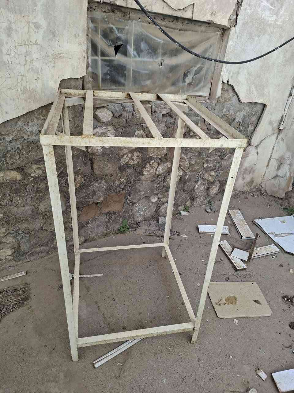 قاعده حجم ٢ ونص السعر  ١٥  الف *********** الماس كركوك
