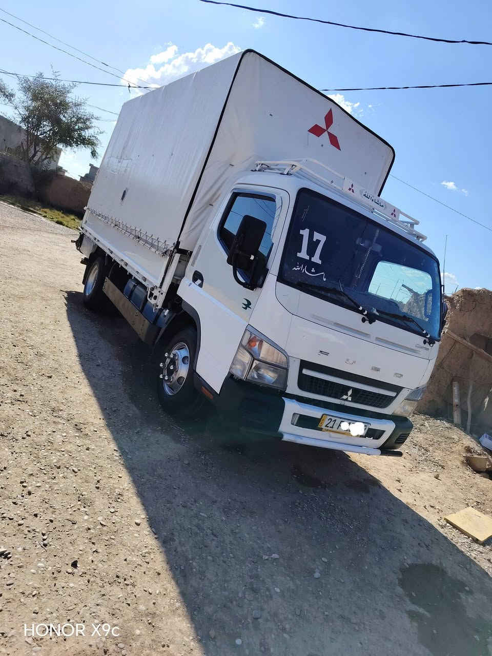 كنتر موديل ١٧ عادي رقم سليمانية مكفوله كير محرك تخم تاير برجستون سنويه جديده السعر ٢٣٠ وبيه مجال***********
