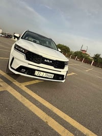 من رخصة الادمن للبيع سورنتو خليجي 6V موديل 2023 وكالة N/M فول مواصفات ...