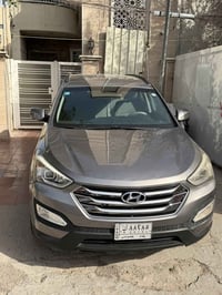 سياره سنتافيه ٢٠١٦ وارد أمريكي  محرك ٢٤٠٠ بيها باب خلف السايق وجاملغ و...