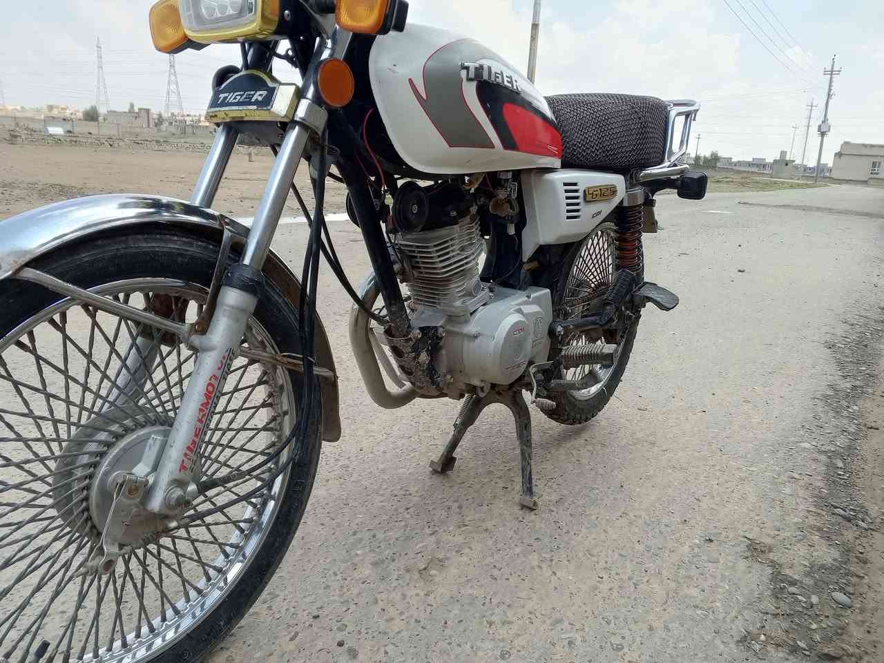 السلام عليكم
موطور تايگر 2020 للبيع 
السعر350 وبي مجال متواجد خاص ‍***********
