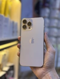 آيفون ١٣ برو ماكس • ٢٥٦ • بطارية ٨٤٪