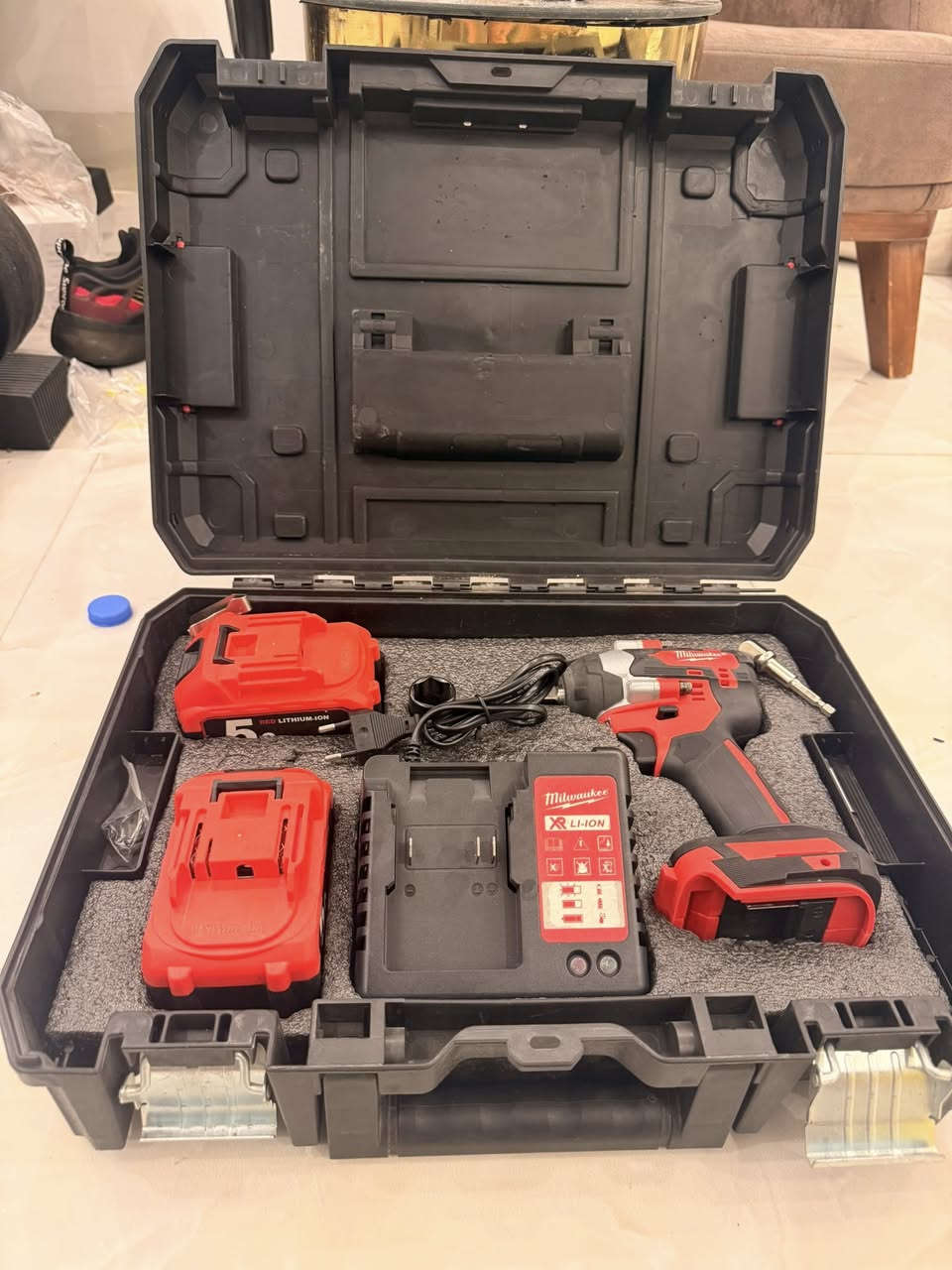 دريل.   🪫🪫 لقمه.    جديد غير مستخدم. 🔌  بطاريتين.   جديد.  وشاحنه. والدريل. 🎚️  980 نيوتن ‼️
 والجنطه مالته ويا.   مثل. بالصوره.    كلش. قوي ومرتب. 
  مزاد. اعلى سعر ابيع.    تبدي من. 35 الف💰💰 وتوصيل عندي


**إذا كنت صاحب هذا الإعلان وتريد حذفه لأي سبب، رجاءا أرسل رسالة إلى الدعم الفني**