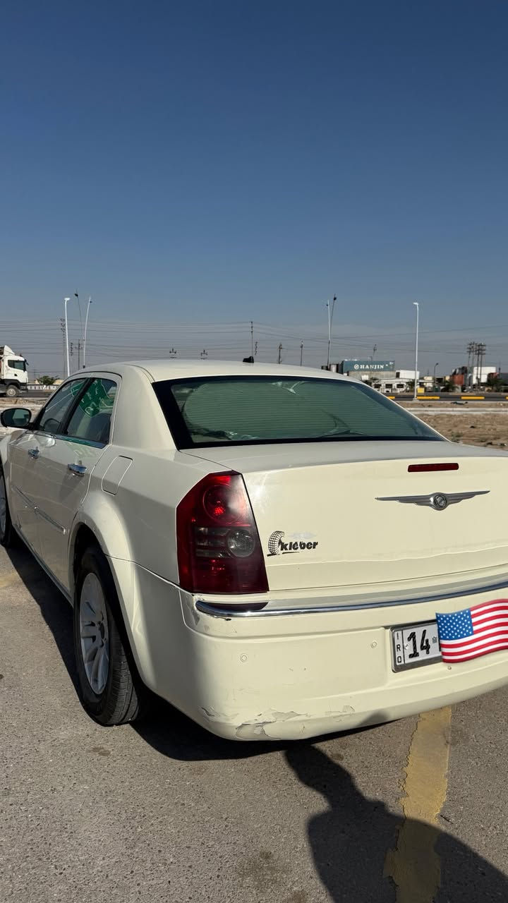 سلام عليكم
للبيع اوبامه مديل 2008 سياره كفاله عامه مكينه 3500 v6كير 700 سياره جاهزه الون ابيض حليبي رقم انكليزي بصره خصوصي 

السعر 110 وبيها مجال 

عنواني بصره زبير 

الاتصال ***********
