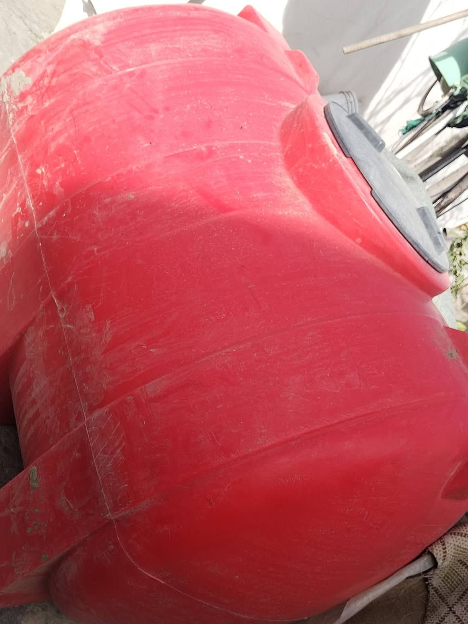 خزان عدد اثنين للبيع
الاحمر 75 وبي محال
الابيص 50


**إذا كنت صاحب هذا الإعلان وتريد حذفه لأي سبب، رجاءا أرسل رسالة إلى الدعم الفني**