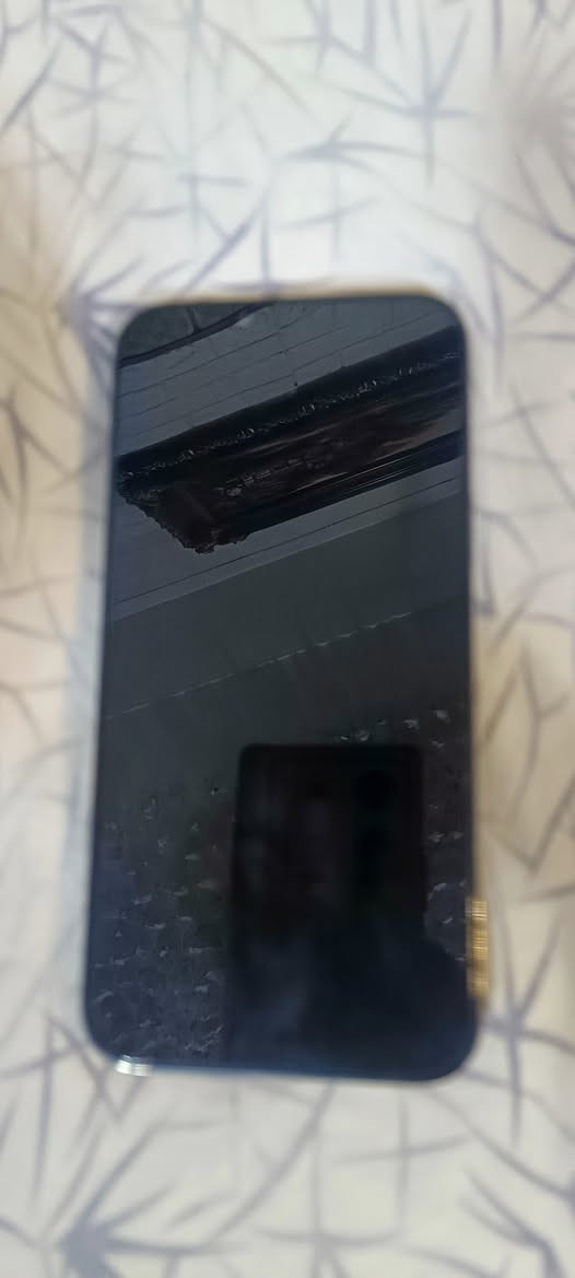 أيفون 13 برو ماكس
ذاكره 256
زيتوني 
مبدل هزاز وكاله بدون اشعار وكاله 
التلفون نظيف.كلش 
بطاريه 79
الجهاز شرق أوسط مع كارتون
السعر 650
***********
بغداد الشعب
