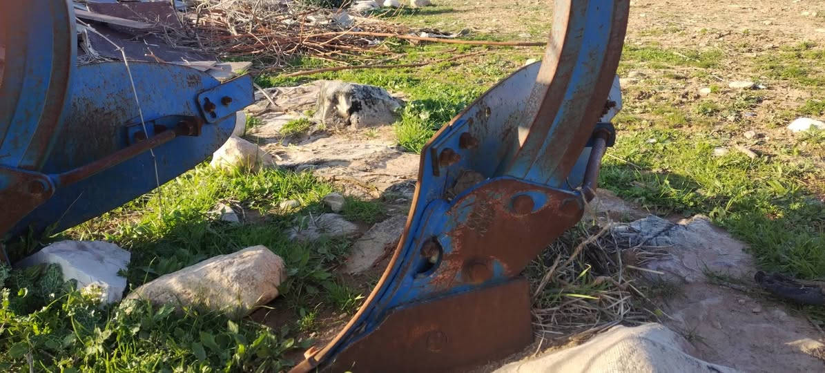 سێگاسنی فاوهەرەباشومەرخوبەکەرەقەم14قۆڵ مەجەك شوێن نزیکی هەولێرژم***********نرخ14مەجال أربيل, العراق
