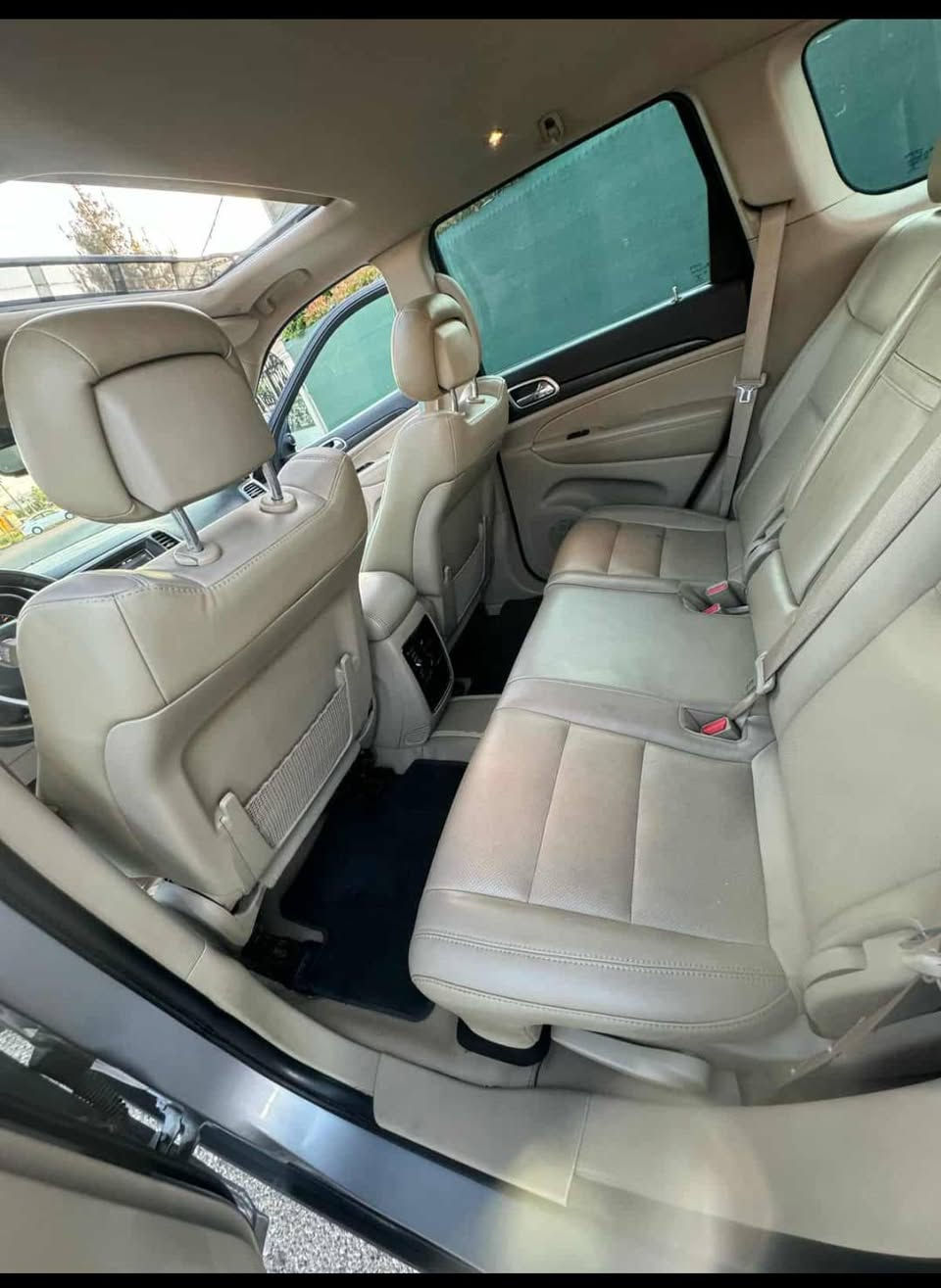 جيب لاريدو موديل 2019 خليجي ماشية 48mi رقم اربيل دولي بأسمي سنوية جديدة لل2030
تخم تاير اصلي جديد 

تخم دسكات اصلي جديد 

صيانة كاملة بلكات فلاتر 

صدر كير محرك مكفولات 

بيهه مكانين بارد 
*********** 
للتواصل خاص

مراوس بجارجر او. اوباما خليجي من ١٨ وفوك
