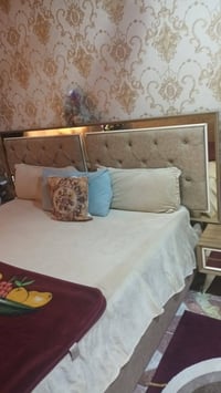 بيع غرفه تركي درجه أولى اخت جديده وياهن دوشك وزوليه تركي 2×3 وبلازمه ح...