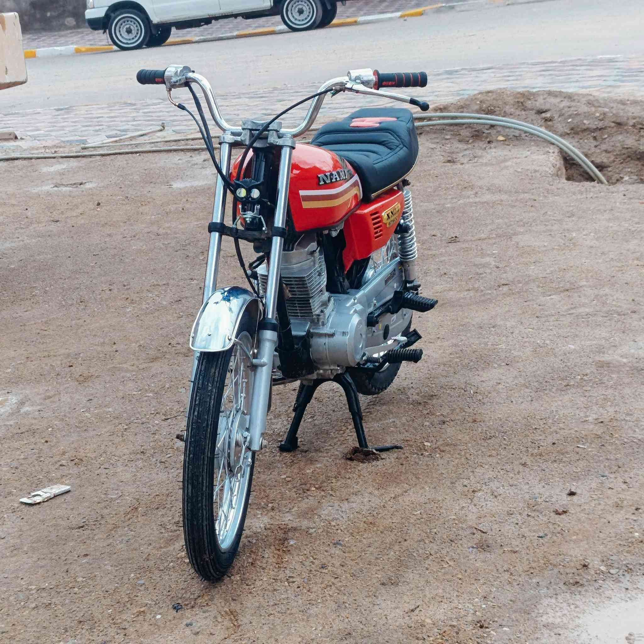 سلام عليكم دراجه نامه بدون للبيع العنوان ميسان رقم تليفون *********** متواجد واتساب
