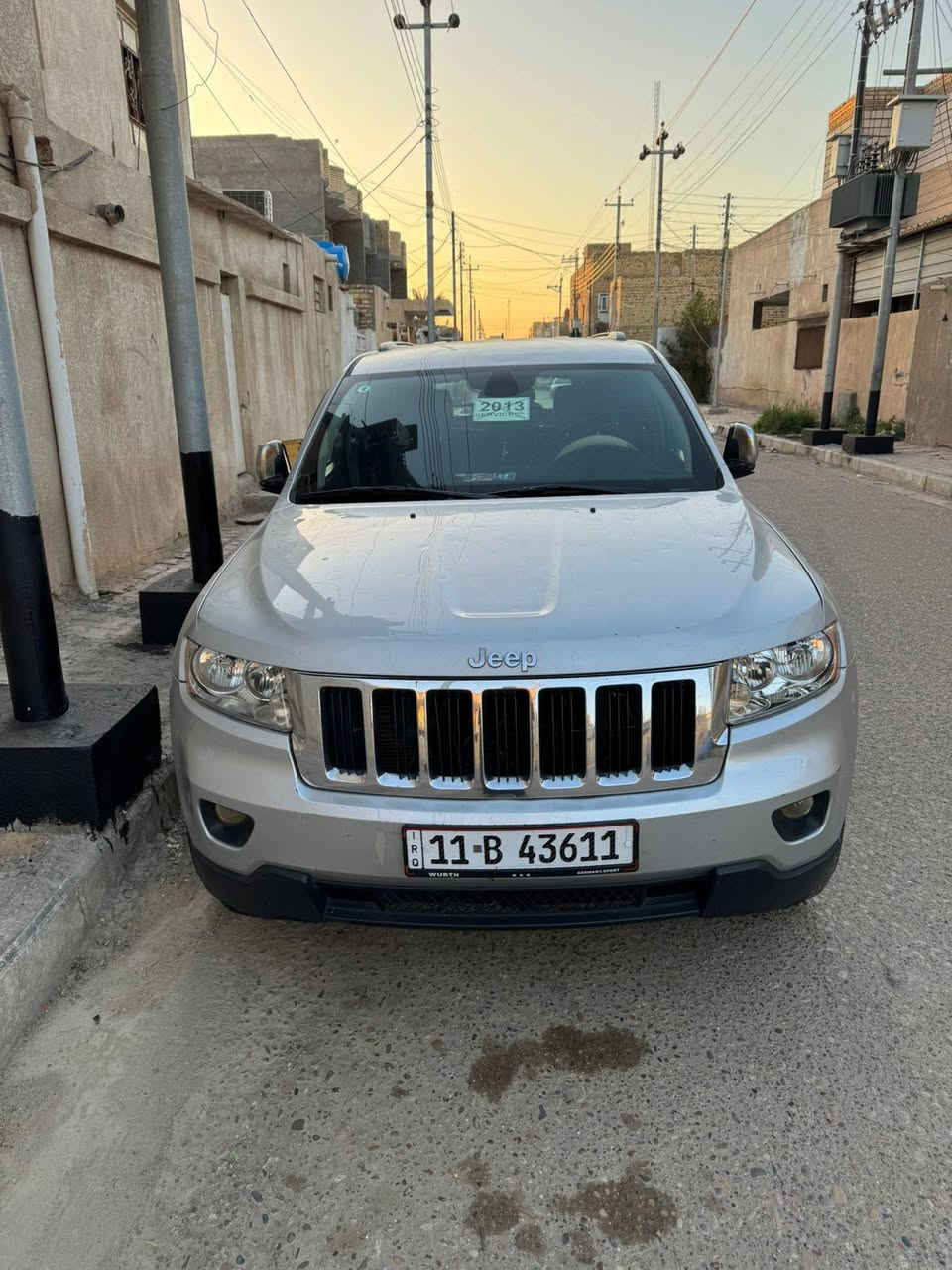 سلام عليكم 
جيب لاريدو للبيع وارد امريكي 
بيه ضربه بالجاملغ الخلفي الايمن فقط ومكفوله من كلشي ومكينه جديده 
المكان ميسان 
السعر 140وبيه مجال للشراي والعنده موديل 14اراوس@
***********
