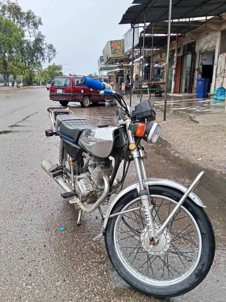 ماطور ايراني للبيع موديل 2017 محرك شرط 4 كير سعرها مناسب رقم شراي خلي يخابر على رقم *********** مكان كركوك كركوك, العراق
