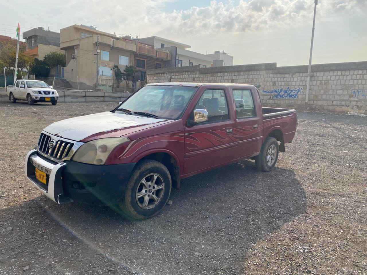 بەناوی خوای باڵادەست 
پیکاب گۆناو 
مۆدێل 2007
گێڕو مەکینەو ئەکسلی بەشەر 
کابرێتەر
مەنەفێست فسفۆڕ ئاڕمی ڕێگەپێدانی هەڵبجە
کامل بۆیاخ بۆجوانی نەدەعم نەوەرگەڕانی نیە
سەیارەی کەسابەتە 
تەبریدو پاوەرە 
عەیبی سەیارەکە 
جامەکانی باش بەرزو نزم ناکەن
سەرداشغوڵیشی جوان نیە 
نرخی 25گەڵاو معامەلەیەکەم 
شوێن سلێمانی 
ژم ***********
ماڵی دەنی بەشەرت
