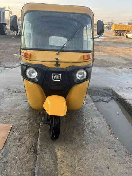 سلام عليكم تكتك البيع ١٦شهرً٨وراق كامله نقص المكاتبه تكفلك الترقيم مكينه ٢٠الف ما ذب عليه ***********
