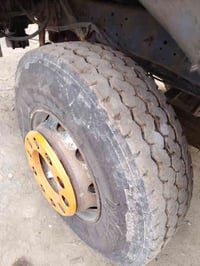 تايرات 22،5 مراوس ب24 أي استفسار اتصل 07721182997