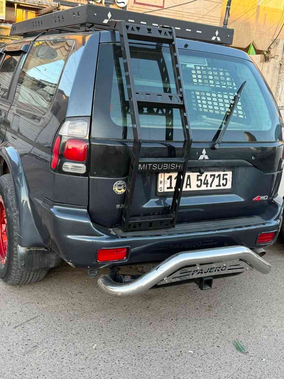 نتيفا 2006 محرك 3000 بغداد بأسمي تبريد منظومة غاز تركي ويل 17  تايرات دنلوب قياس باجيرو 3 شاشات كاميرة امامي وخلفي كشنات كنتارة سيباية ودرج ودرع جام ورف داخلي دوسة عريضة درع امامي وخلفي مصبوغة عام بروجكترات 12 عدسة مخفية بالسيباية وبروجكترات 2 على الجاملغ عالي ناصي ونظومة زنون شمسي وابيض عالي ناصي

***********

