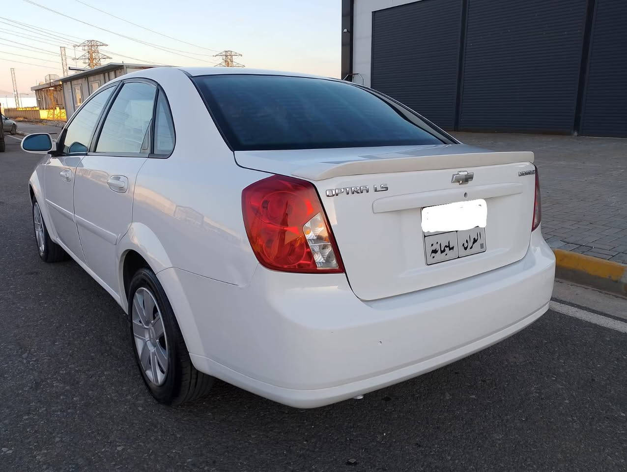 السلام عليكم ورحمه الله وبركاته للبيع اوبترا موديل 12 كفاله عامه ماعده فقط قطعه بخ اثر اشخوط بدون داخل 
محرك 1600 كير اوتوماتيك لون ابيض ثلجي بشرط على فحص لاصوت الا بخار مكفول على كل عيب تخم تاير صدر خلفي امامي جديد مسجل بلادي قرص ارظيه كاربد كاعيات مال شركه رقم السيارة شمالي السليمانية تحويل مباشر 
تحكيم استيرن  السعر 91 وبي مجال شي بسيط
مكان السيارة محافظة صلاح الدين قضاء الدجيل 
ملاحظه غير متواجد على فيس بوك 
رقم الهاتف ***********
