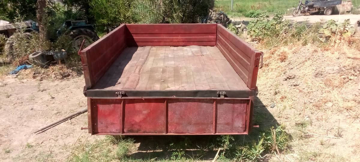 سلام عليكم للبيع عربانه كابوته العنوان ديالى خان بني سعد السعر مليون وبيها مجال 
لاتصال ***********
غير متواجد ع الفيس
