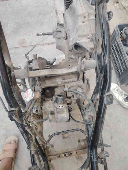 سلام عليكم فورزة 08 تفصيخ شتريد موجود تريدهن شلع تريد قطع تصل ودلل ***********
