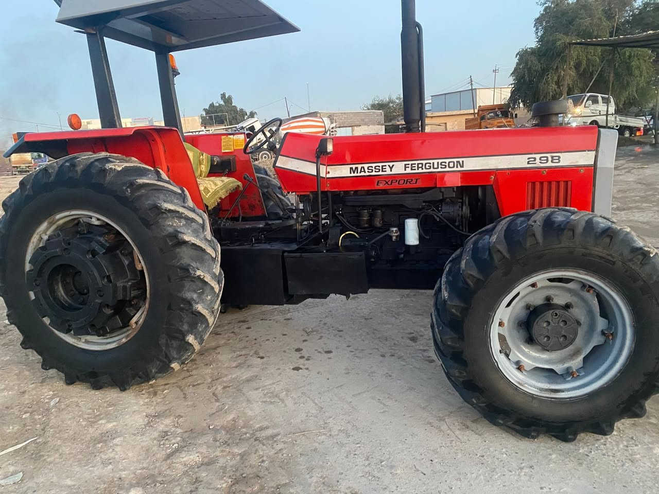 بسبب الوعودالكاذبه تم إعاده النشر تلكتر حجم 120 موديل 2001 رقم قادسيه سنويه مجدده مكان سامراء تلكتر عل بلاد كلها بس محرك منزلين له رنكات سعرها 26 مليون هـ ***********
