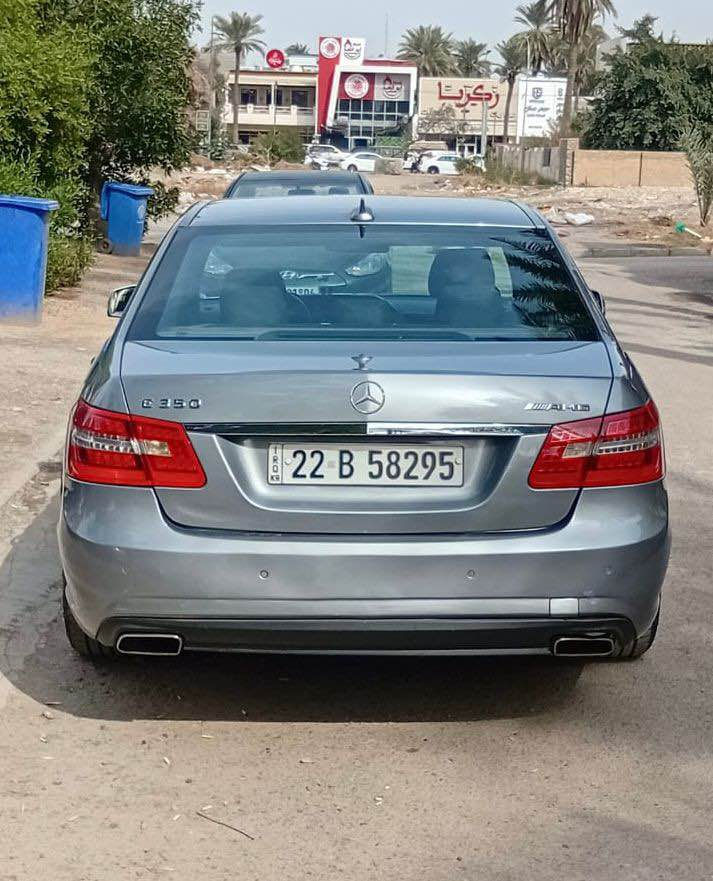السلام عليكم 
رجاء اقره العلان يله تخابر 
السعر 125ورقه 
رجاء فقط بيع نقد ومستعجل 
مرسيدس E350 تفس طبيعي موديل 2011 وارد الماني فول عدا الفتحه تو ويل اصل محرك V6 مبدل جديد 
رقم اربيل جديد باسمي تحويل مباشر السياره جاهزه بدون اي نقص 
حادثة جاملغ جهه السايق بيه 4 قطع صبغ من ضمنهن القماره ومكانات بارد صغار سوناره موجود (ابيعك صبغ عام ) اكفله من الگلبه والكص وشاصي ولغد ودواخل وتحويل 
مكانه اليرموك 4شوارع *********** بغداد, العراق
