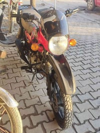 دراجه بوكسر موديل 22 مكينه مفتوحه كهربائيات كامله السعر 800 وبيها مجال...