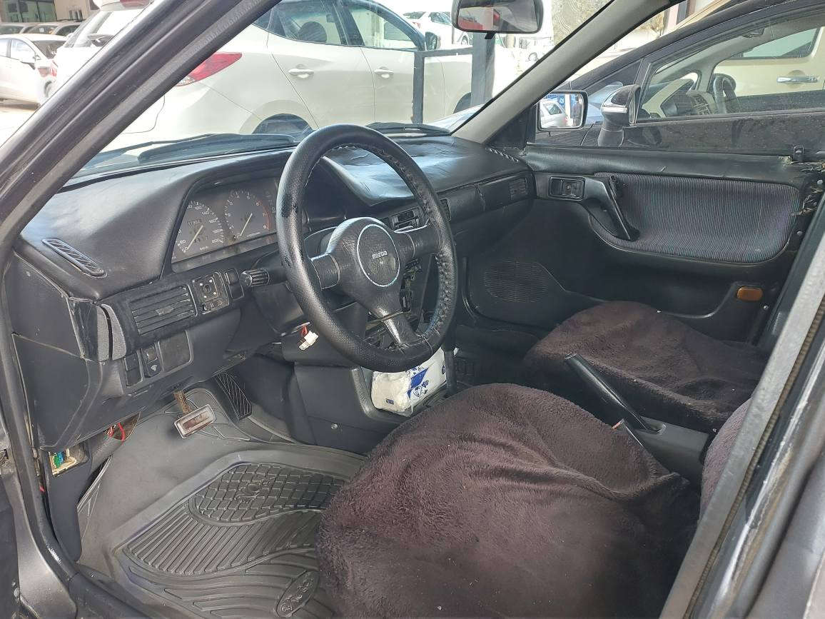 مازدا ٣٢٣
موديل ١٩٩١
سه نه وى تازه 
مه كينه كابريته ر أوتوماتيك 
٤جام كاره با 

سعر ٣٢گە ڵا معامه له 
شوين سليمانى 

*********** 
*********** السليمانية, العراق
