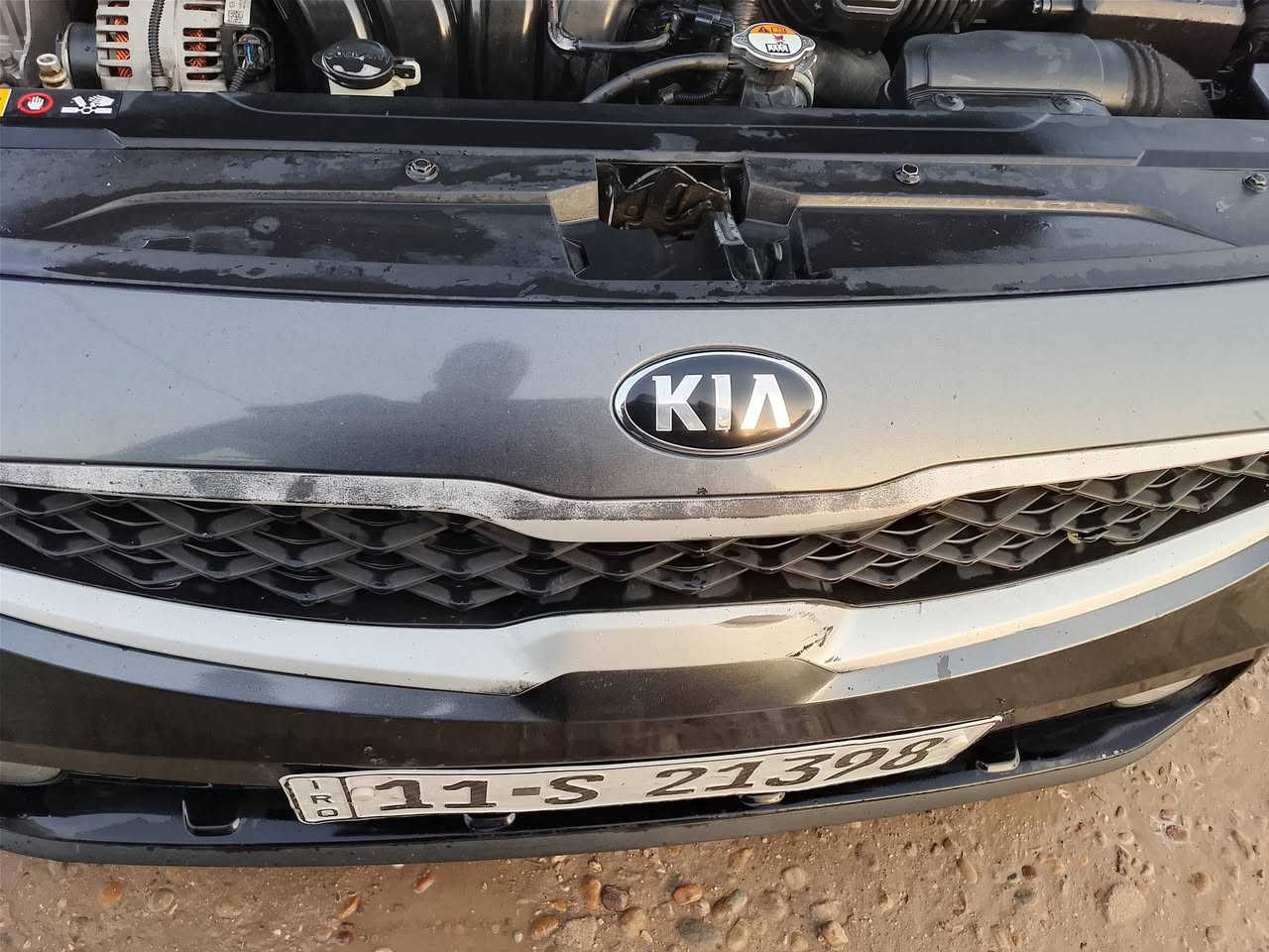 رمضان مبارك عليكم فورتي 2021 بغداد باسمي حادثه خلفي جاملغات وجنطه مصلحه وارد أمريكي تخم تاير وبطارية ودوشمه وكاعيه وجامه اماميه جدد سنويه 2028 محرك دوش بي تبخير كير مكفول وصدر السعر115 وبي مجال مكاني الكرخ للتواصل واتس اب ***********
